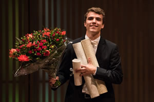 Anton Mecht Spronk wint Nationaal Cello Concours 2014