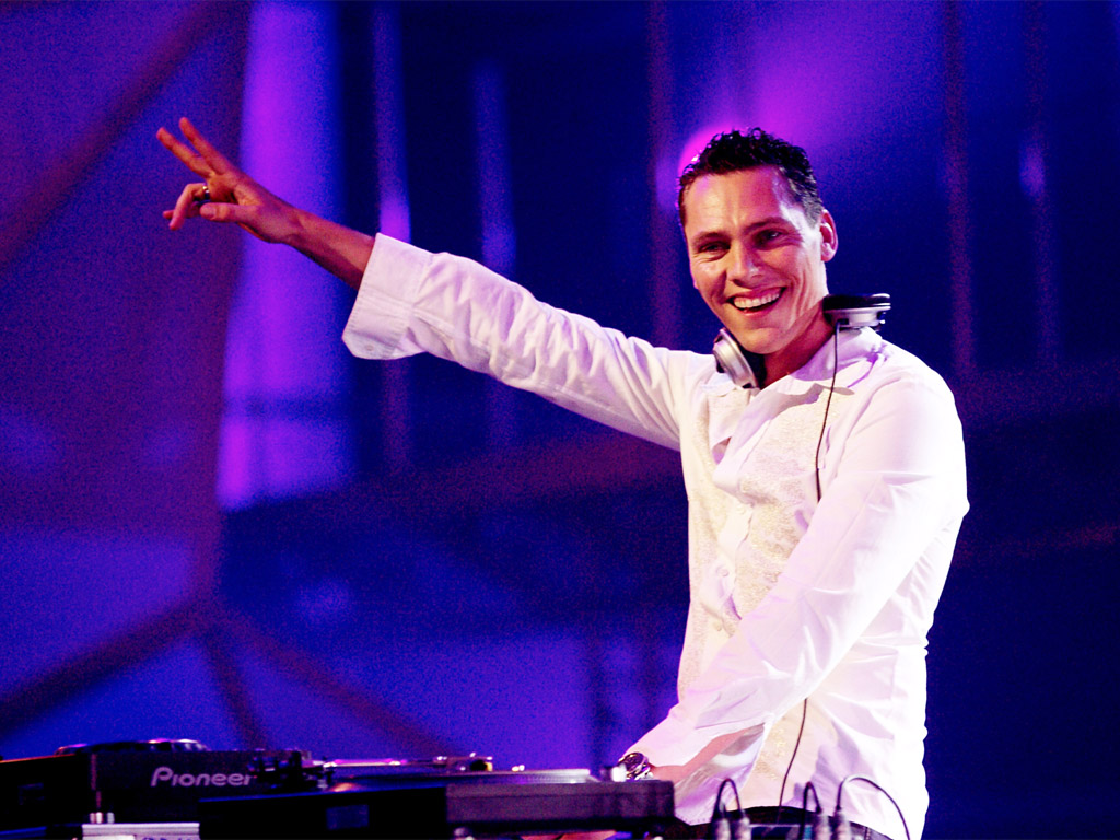 DJ Tiesto lanceert wereldwijde danceparty-agenda 